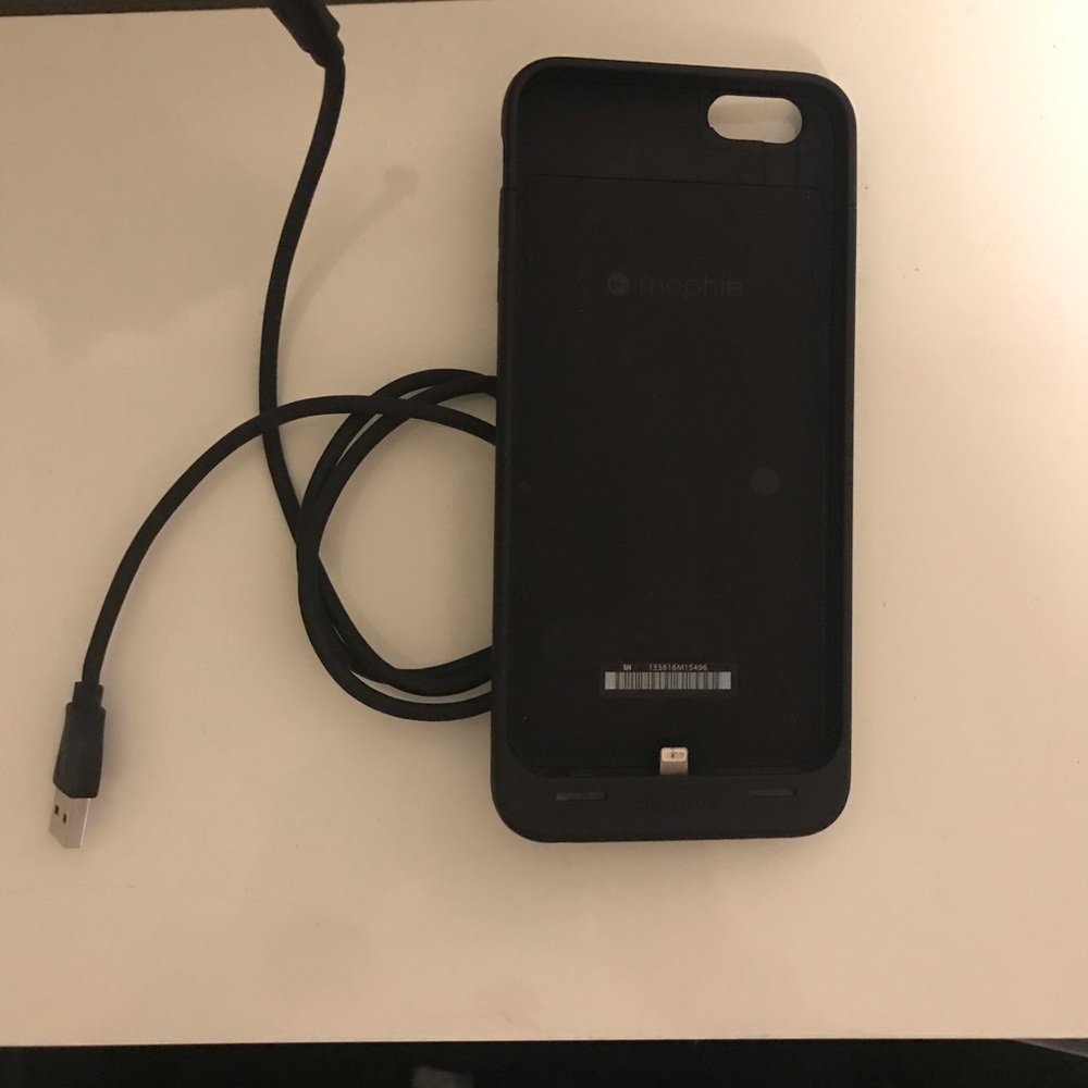 Mophie Charger for iPhone 6 Plus